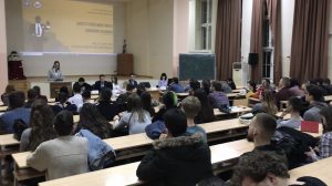 Studentski debatni klub