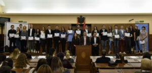 Foto - EU Info Evropska škola debate