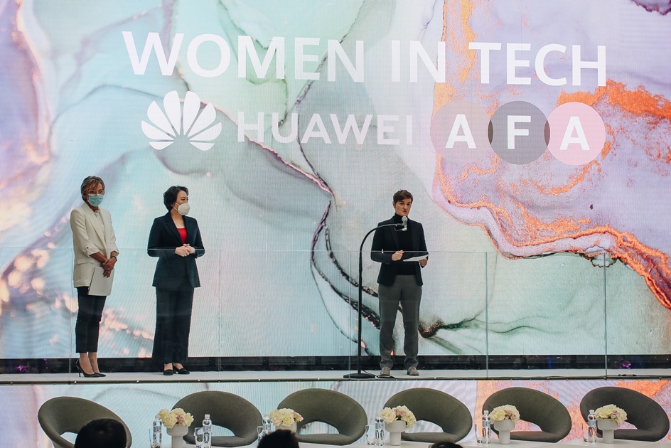 HUAWEI-5 konferencija